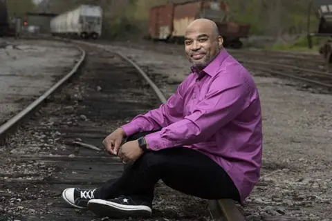 Jesse J. Holland